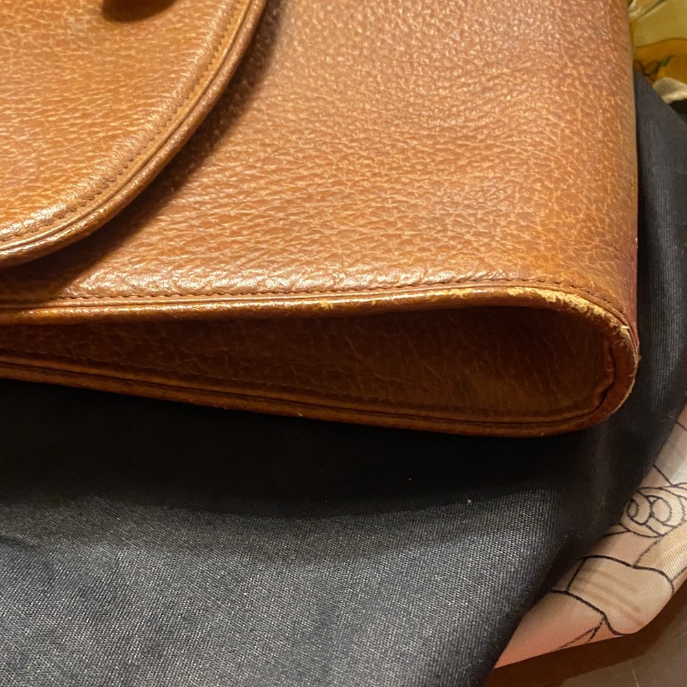 Yves Saint Laurent Rich Brown Leather Messenger Bag add a chain for crossbody - Picture 15 of 16